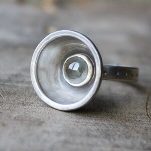 Sterling silver and umba sapphire ring size 7
3/4